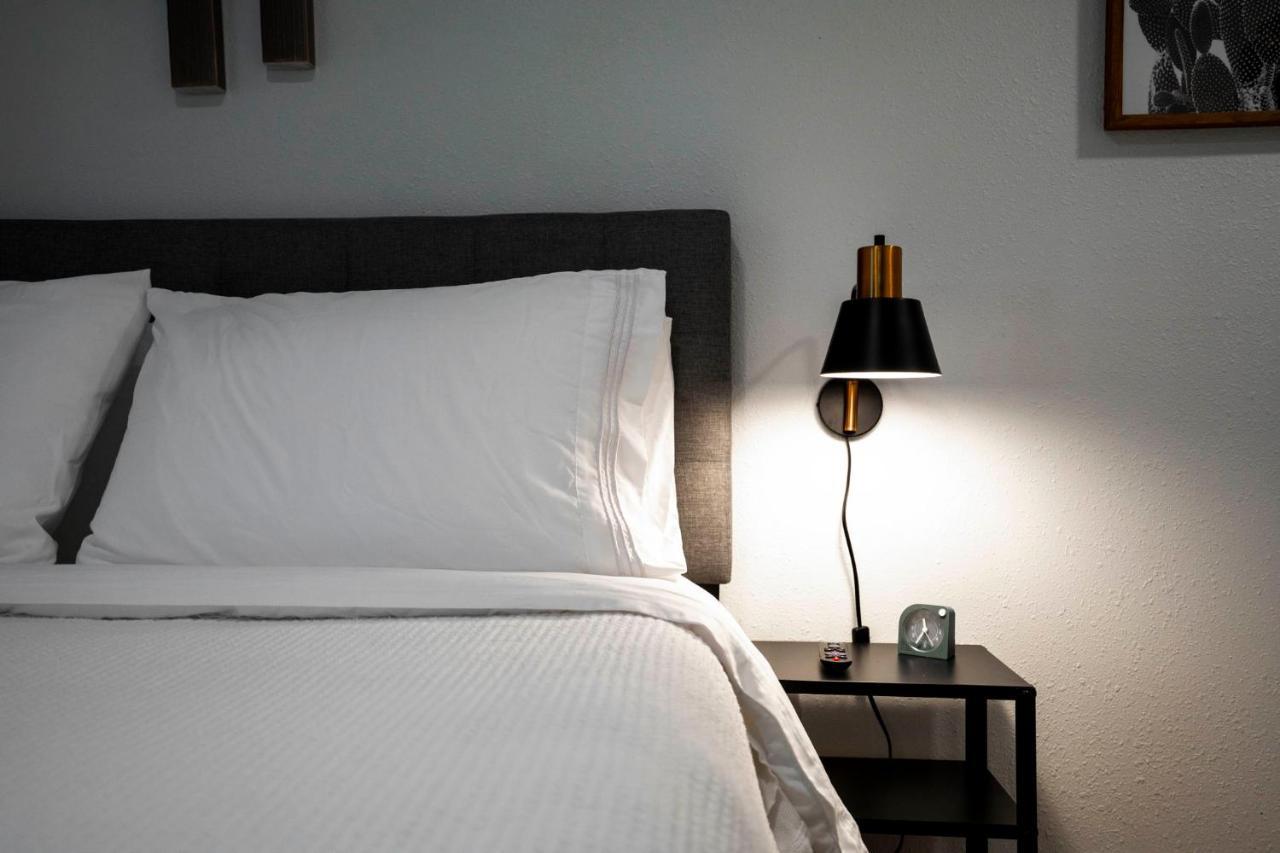 New! The Yellow Door- Downtown Wimberley W/ River Access מראה חיצוני תמונה