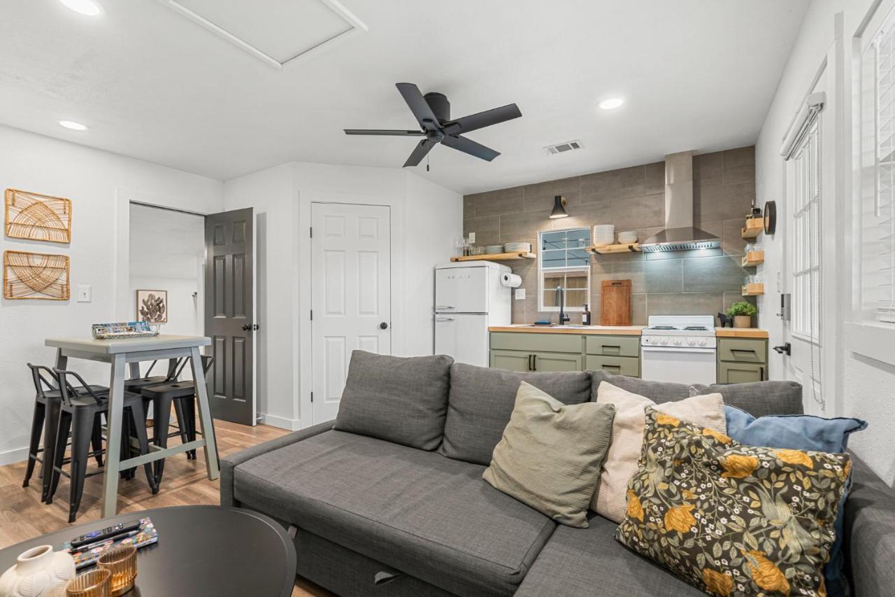 New! The Yellow Door- Downtown Wimberley W/ River Access מראה חיצוני תמונה