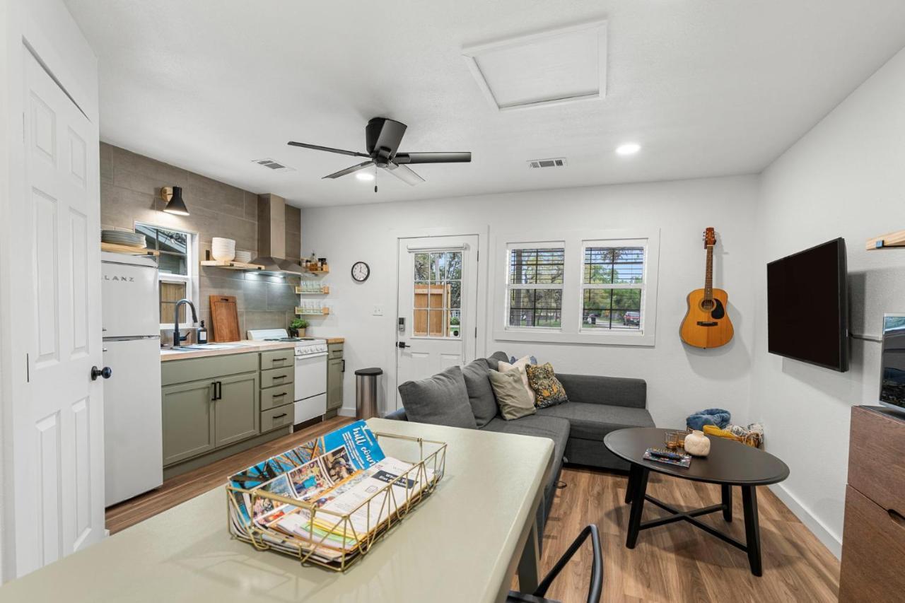 New! The Yellow Door- Downtown Wimberley W/ River Access מראה חיצוני תמונה