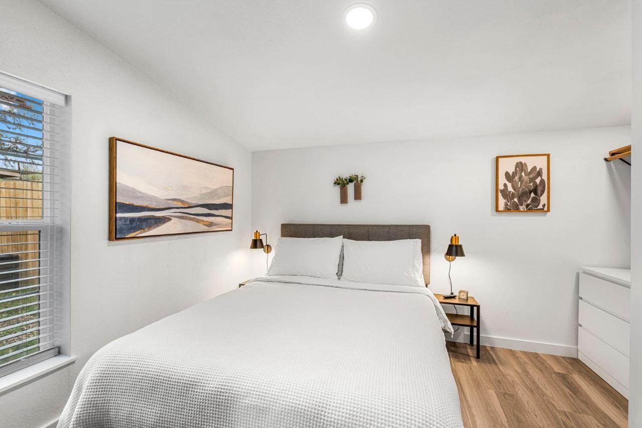 New! The Yellow Door- Downtown Wimberley W/ River Access מראה חיצוני תמונה