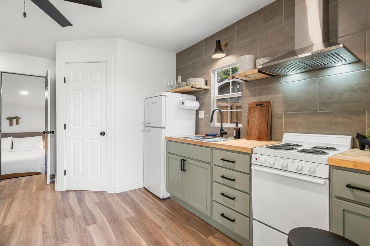 New! The Yellow Door- Downtown Wimberley W/ River Access מראה חיצוני תמונה